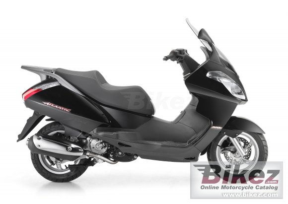 2010 Aprilia Atlantic 300 photo